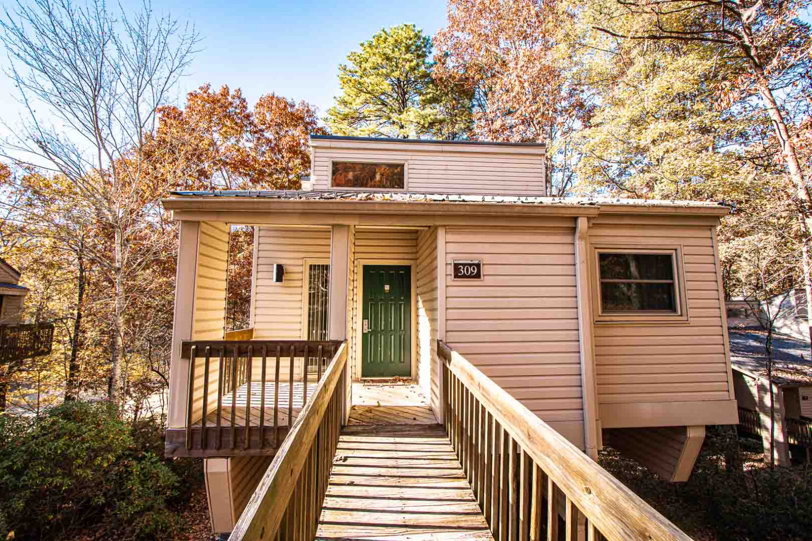 180 Herman Wilson Rd, Lake Lure, North Carolina, 2 Bedrooms Bedrooms, ,Resorts (Free),For Sale,Fox Run,Herman Wilson ,1238