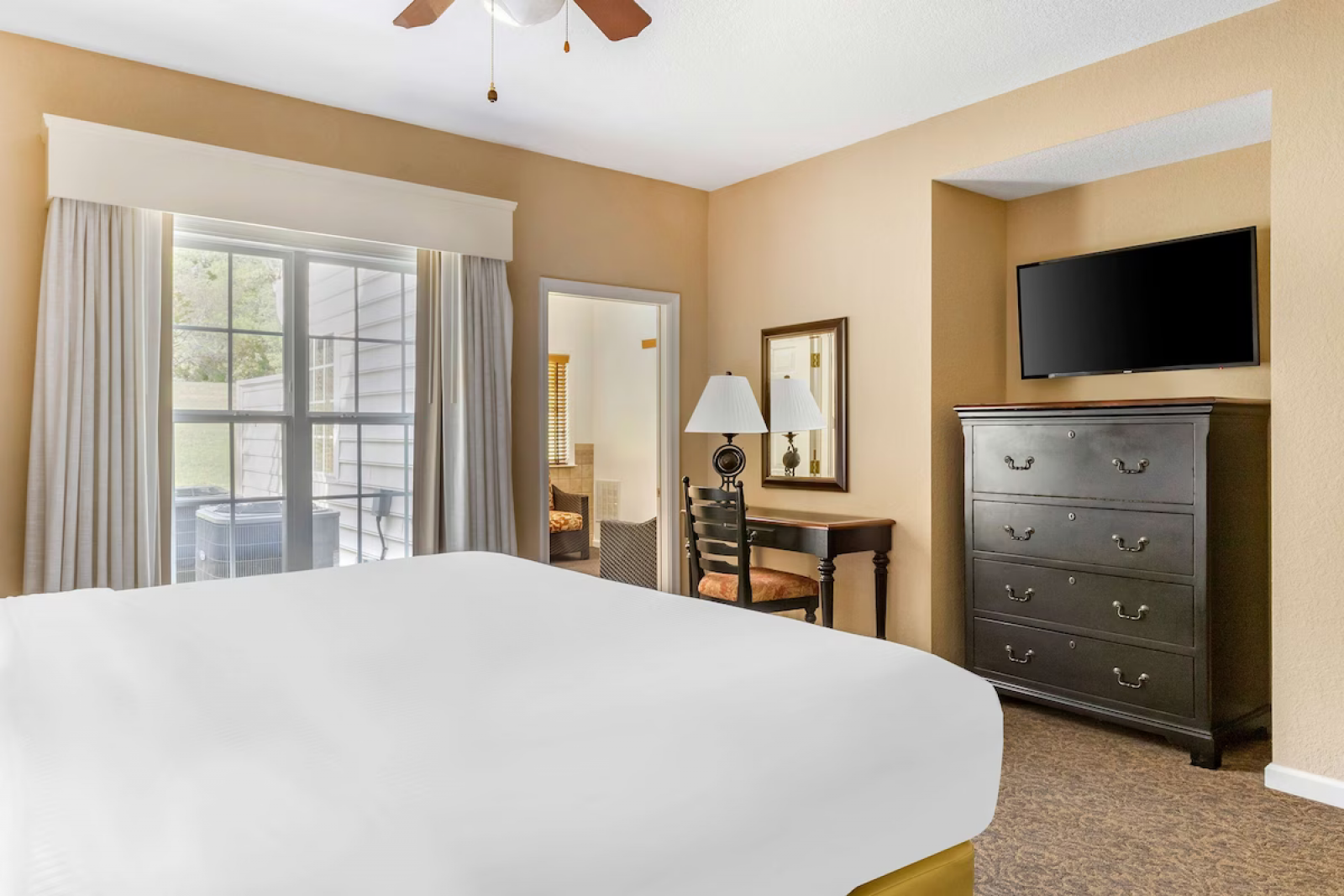 3601 Ironbound Rd, Williamsburg, Virginia, 2 Bedrooms Bedrooms, ,Resorts (Free),For Sale,Diamond Resorts Historic Powhatan Resort,Ironbound,1339