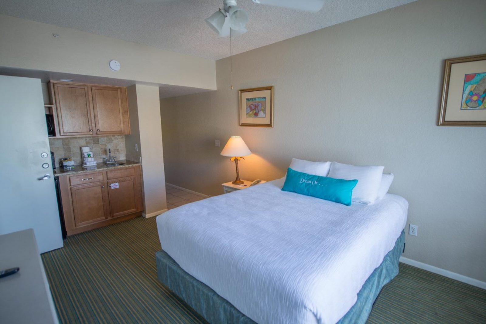 811 S Atlantic Ave, Florida, ,Resorts (Free),For Sale,S Atlantic,1435