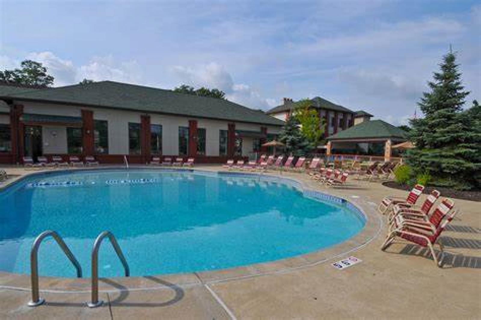 1 edge rock dr, Drums, Pennsylvania, ,Resorts (Free),For Sale,edge rock,1479