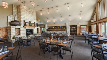 1 Country Club Dr, Hazleton, Pennsylvania, ,Resorts (Free),For Sale,Country Club ,1498