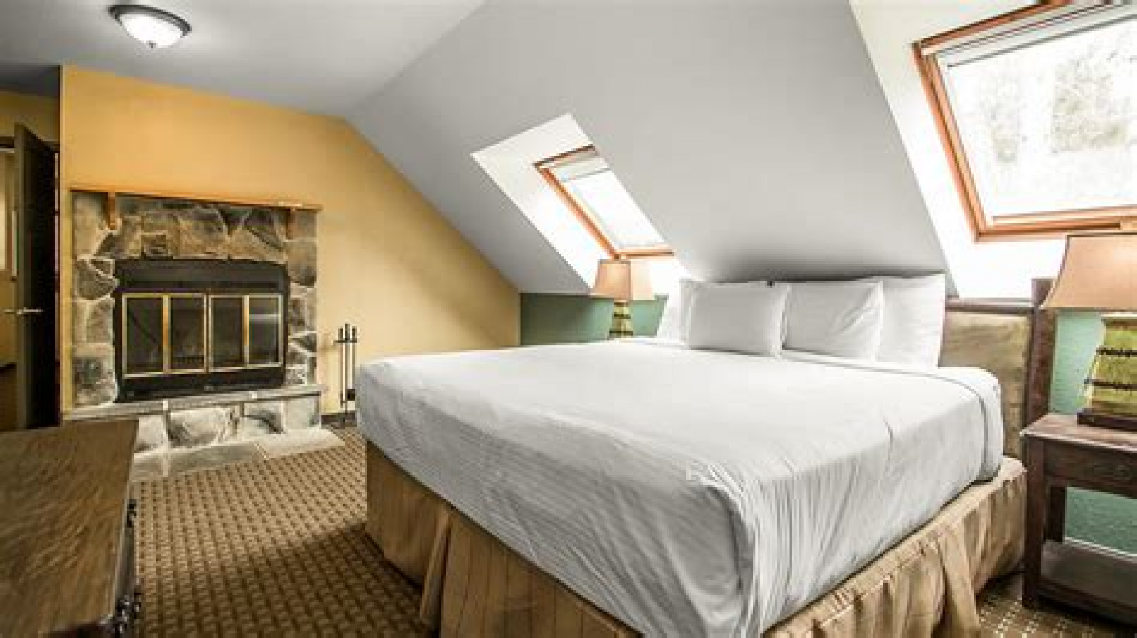 S994 Christmas Mountain RD, Wisconsin Dells, Wisconsin, ,Resorts (Free),For Sale,Christmas Mountain,1520