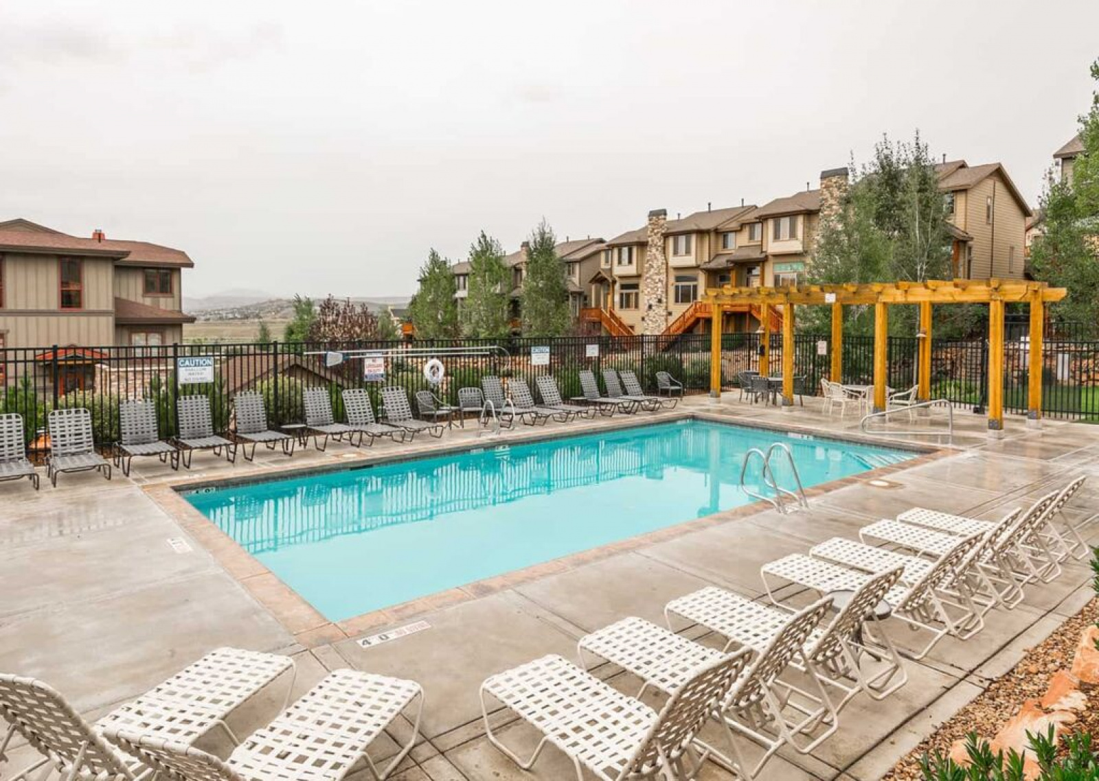 44189 Bear Hollow Ave, Sugarloaf, California, ,Resorts (Free),For Sale,Bear Hollow,1533