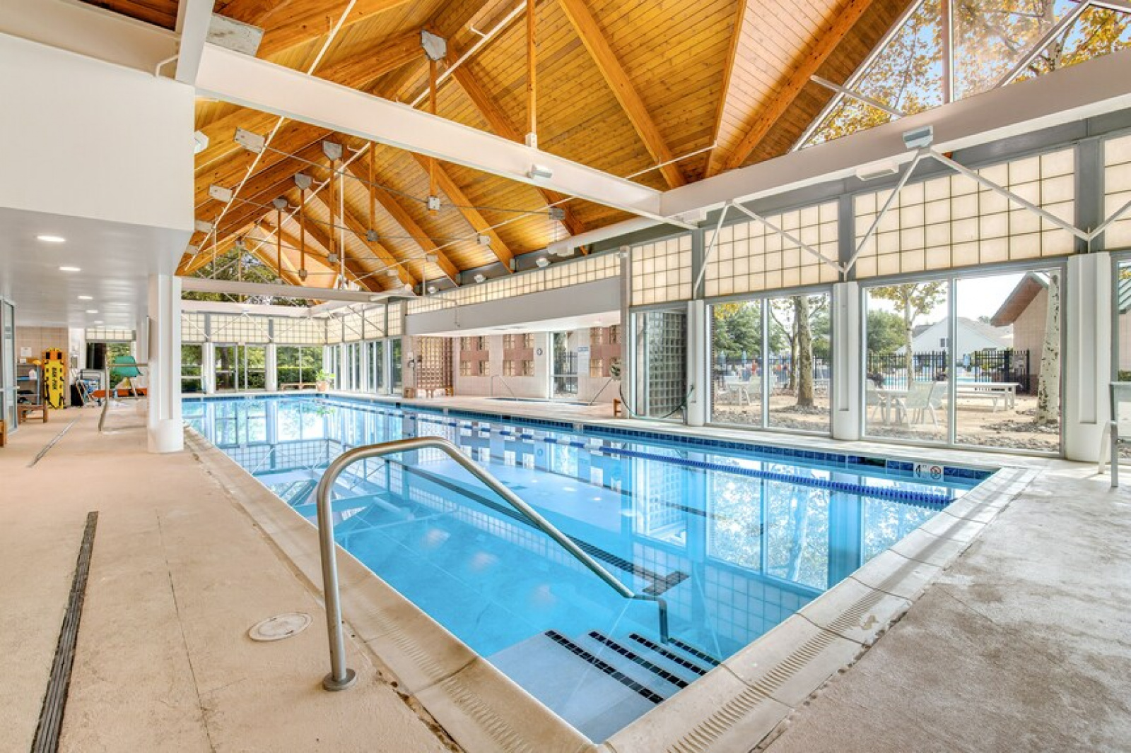 7 Clubhouse Dr, Delaware, ,Resorts (Free),For Sale,Clubhouse,1534